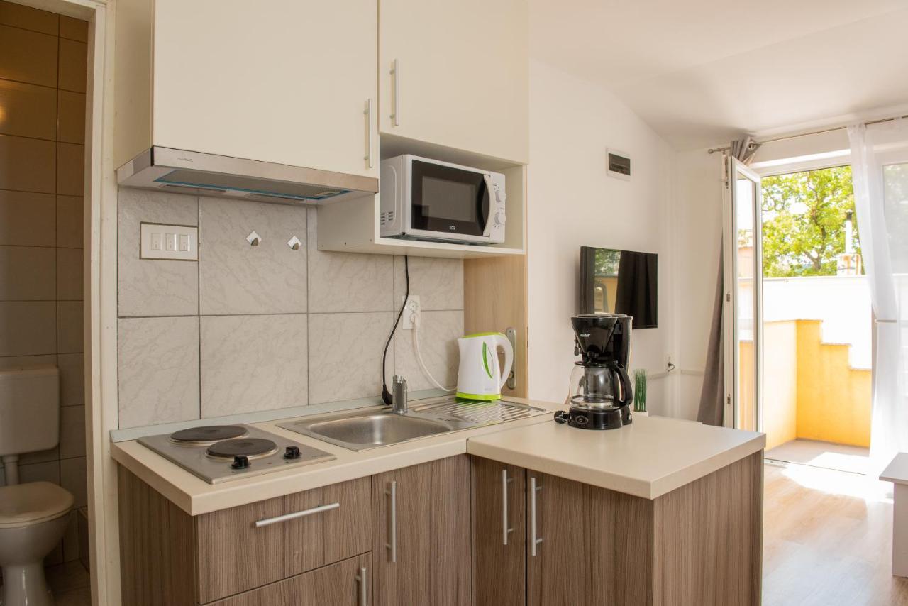 Apartmani Manita Paklenica Seline Exterior photo